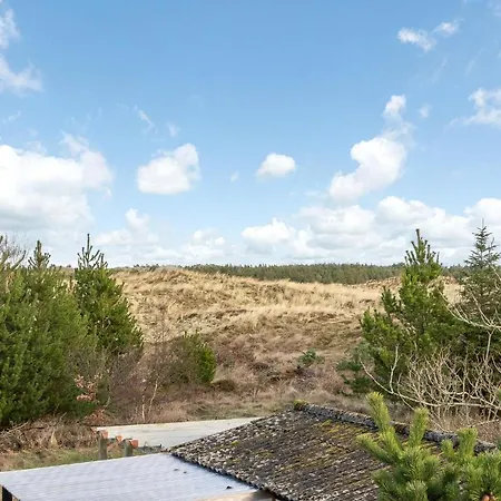 Stunning In With House A Panoramic View