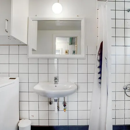 בית נופש In *